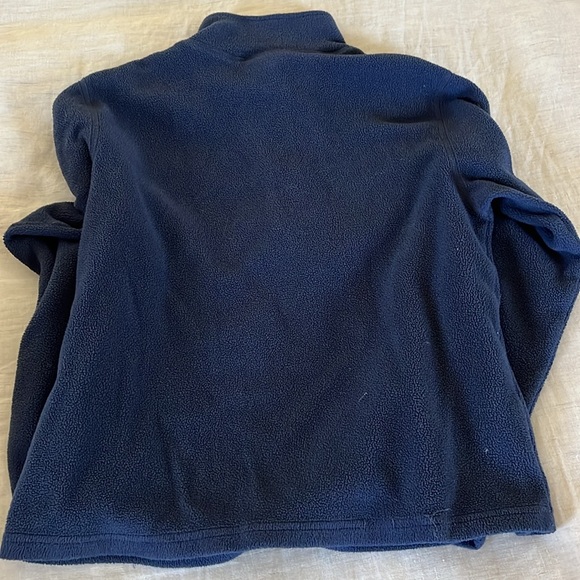 NORTH FACE boys jacket size 10/12. Perfect condition. Navy blue jacket - Picture 2 of 3